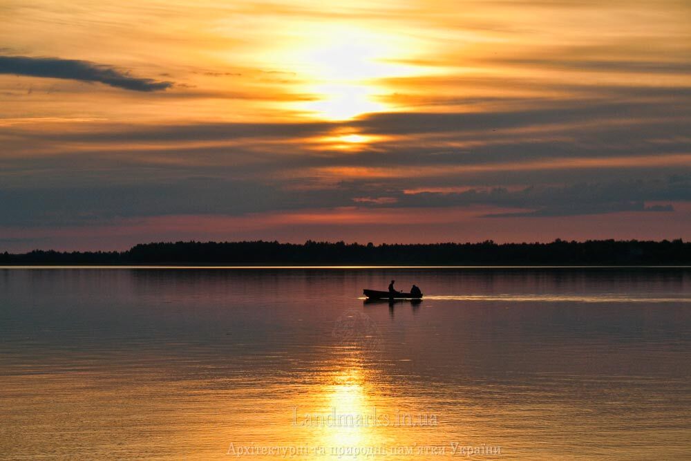 Захід сонця на озері Світязь
