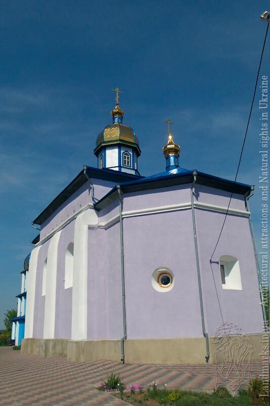 Святотроїцька церква в Тростянці, Волинь