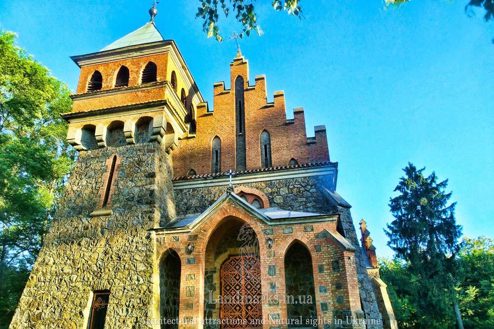 The church in Horodkivka is a temple - a castle