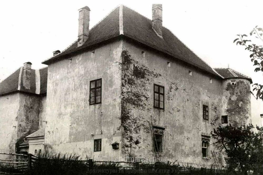 Як виглядав замок СентМіклош у 1940 році