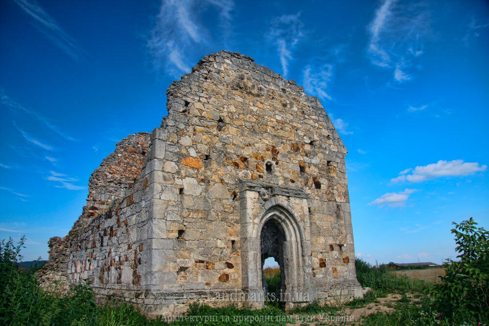 Руїни костелу в Мужієво - Nagymuzsaly