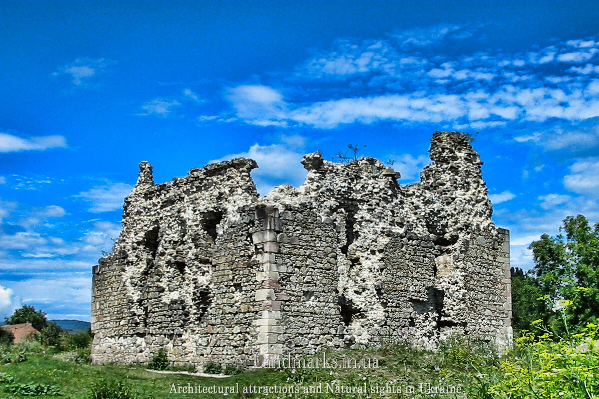 Середнянський замок - один з таємничих замків Закарпаття