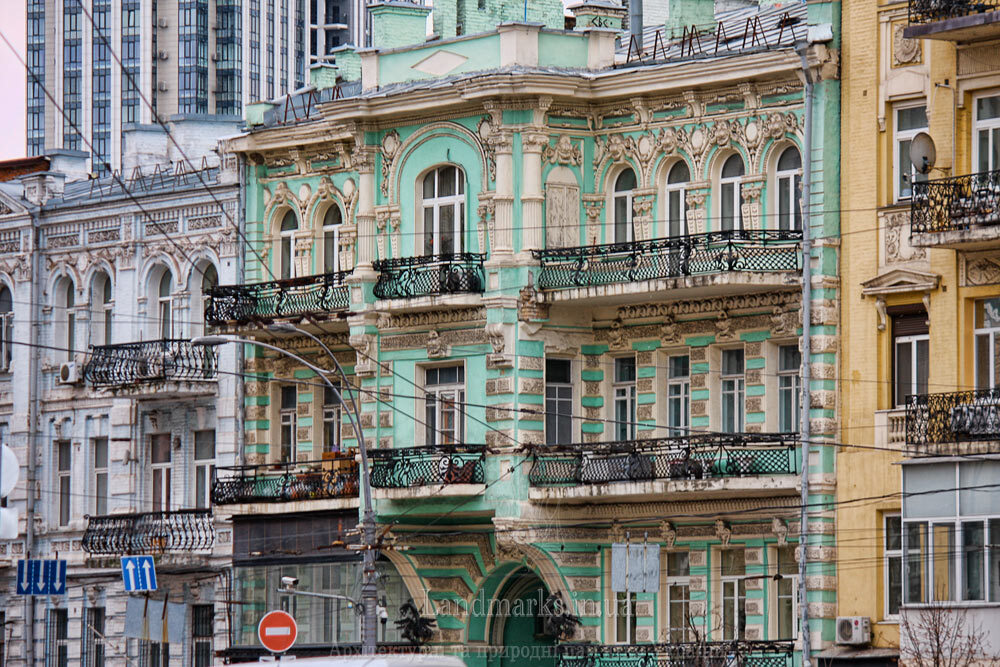 Фасад будинку Васильківська 28