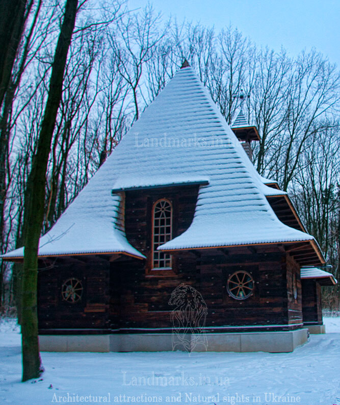 Catholic wooden church from Yazlivchyk is in Lviv's museum