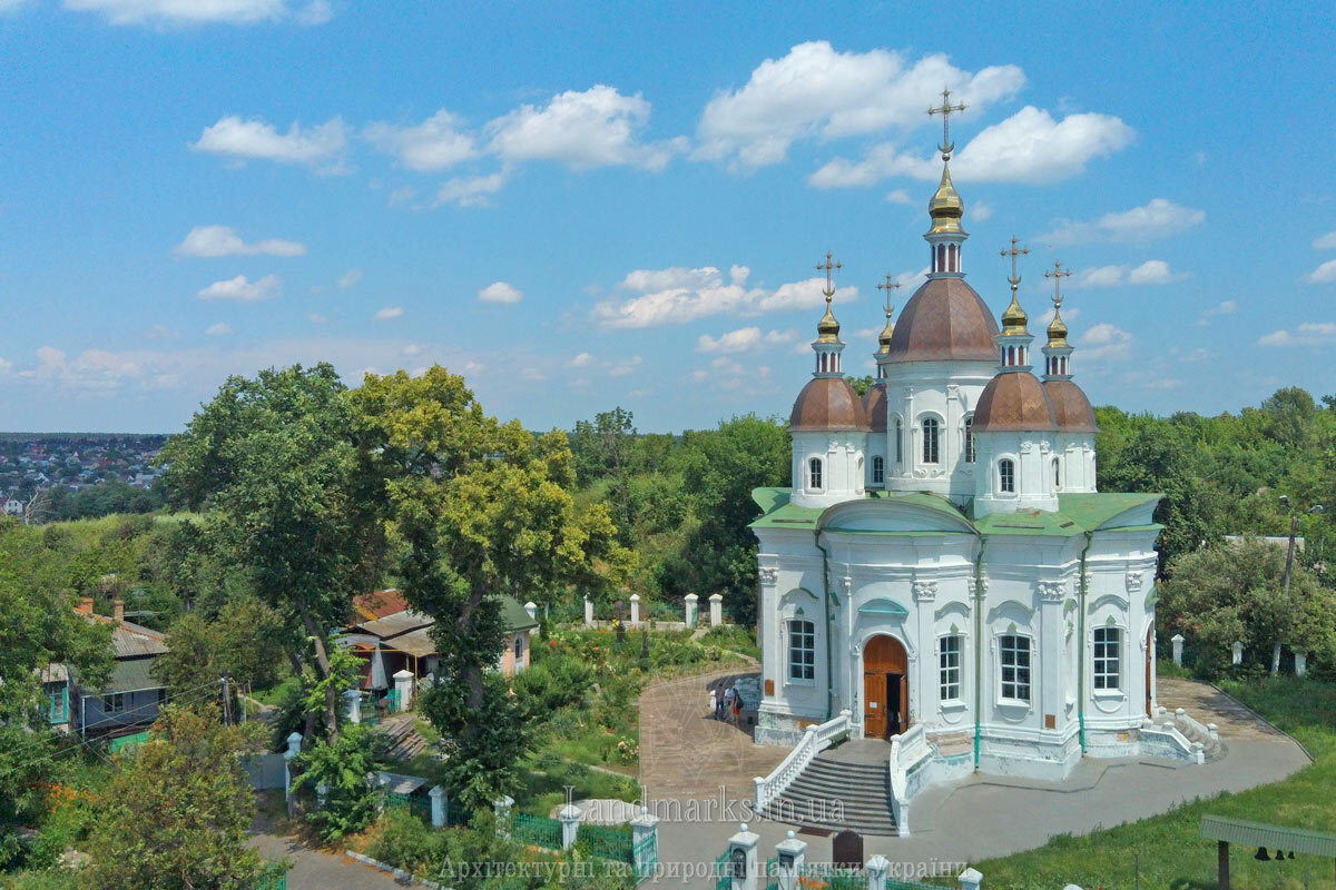 Українське бароко Храм у Василькові. Памятки з дрону