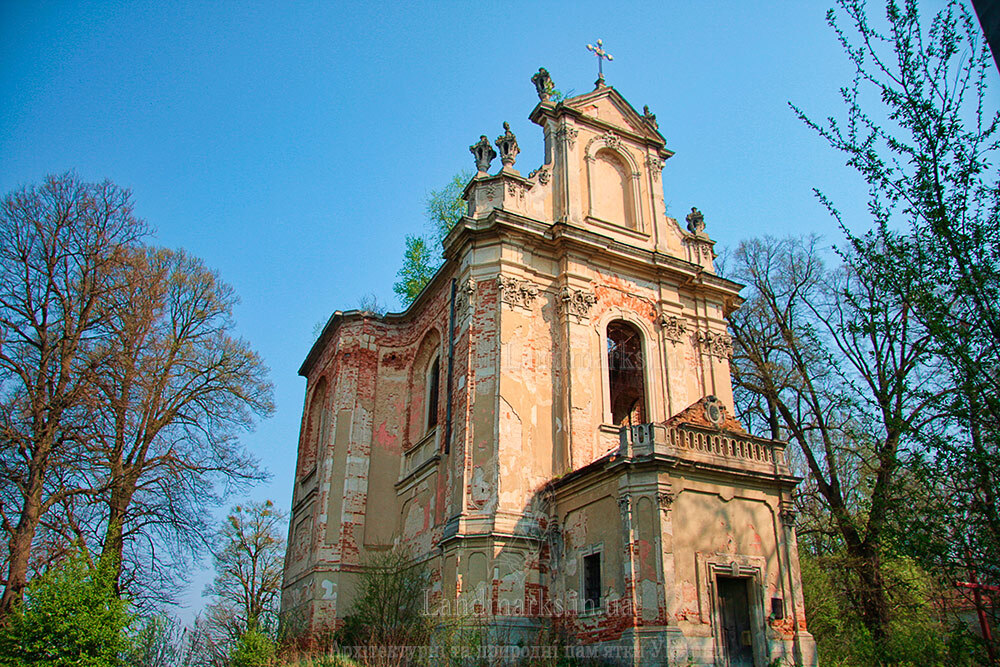 Ruins of the church of Hodovytsia