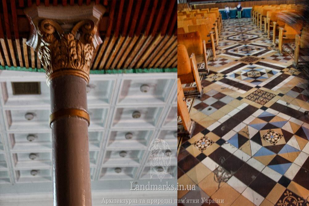 Колони та підлога - всередині Кучурганської німецької церкви