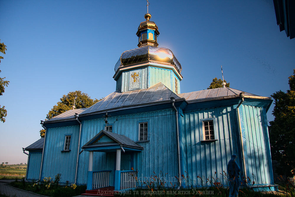 Церква свт. Миколая в Пересопниці. Деревяні церкви Волині