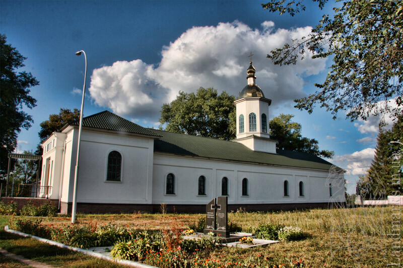 Церква святителя Миколи Чудотворця в Підлипному