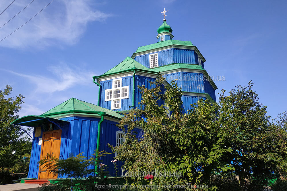 The Church of the Presentation in Beryslav is a rare wooden architectural monument in southern Ukraine