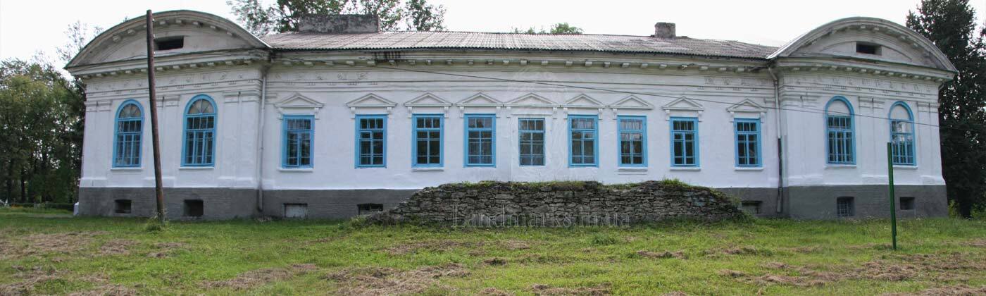 Палац в Ілляшівц