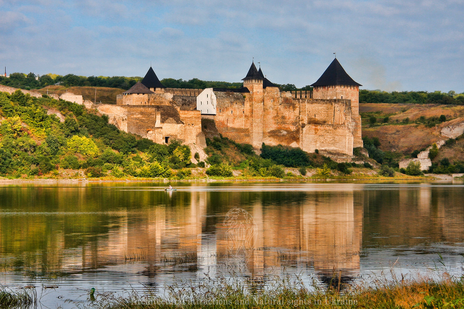 Хотинська фортеця у всій своїй красі. Замки та храми західної України