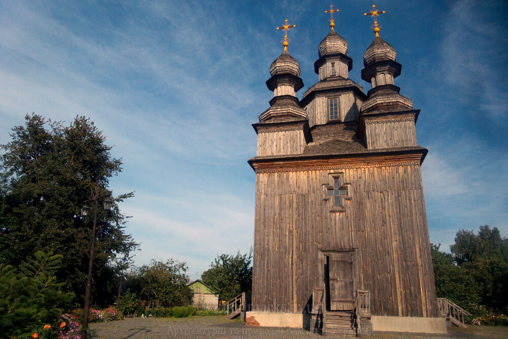 A unique church in Chernihiv region, the best wooden churches in Ukraine, a church in Sedniv