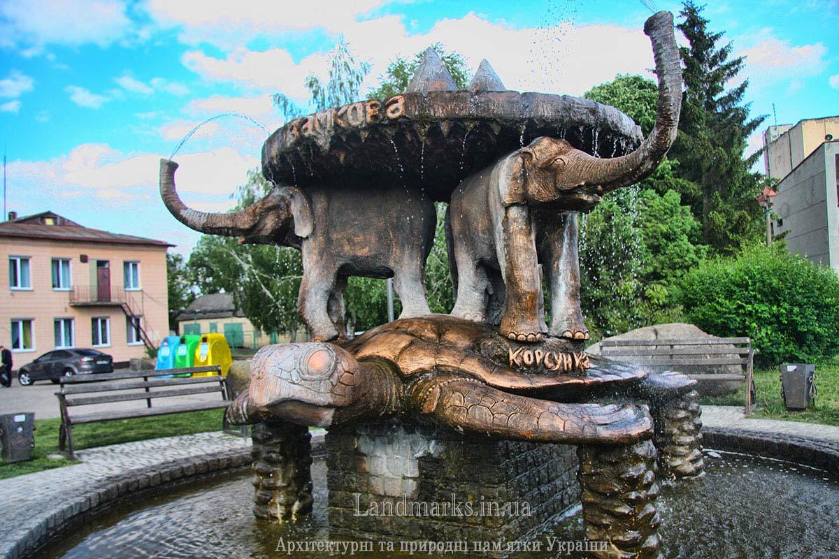 Скульптура Слони біля АС